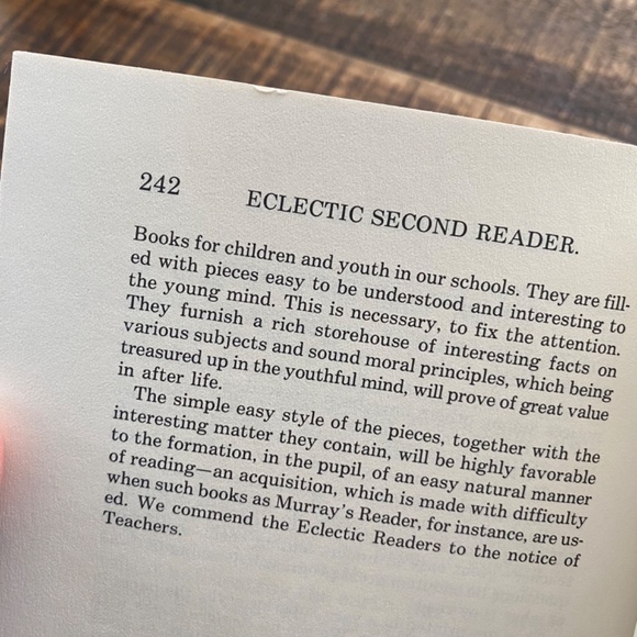 McGuffey's Eclectic Second Reader|Vintage Book - Picture 10 of 13